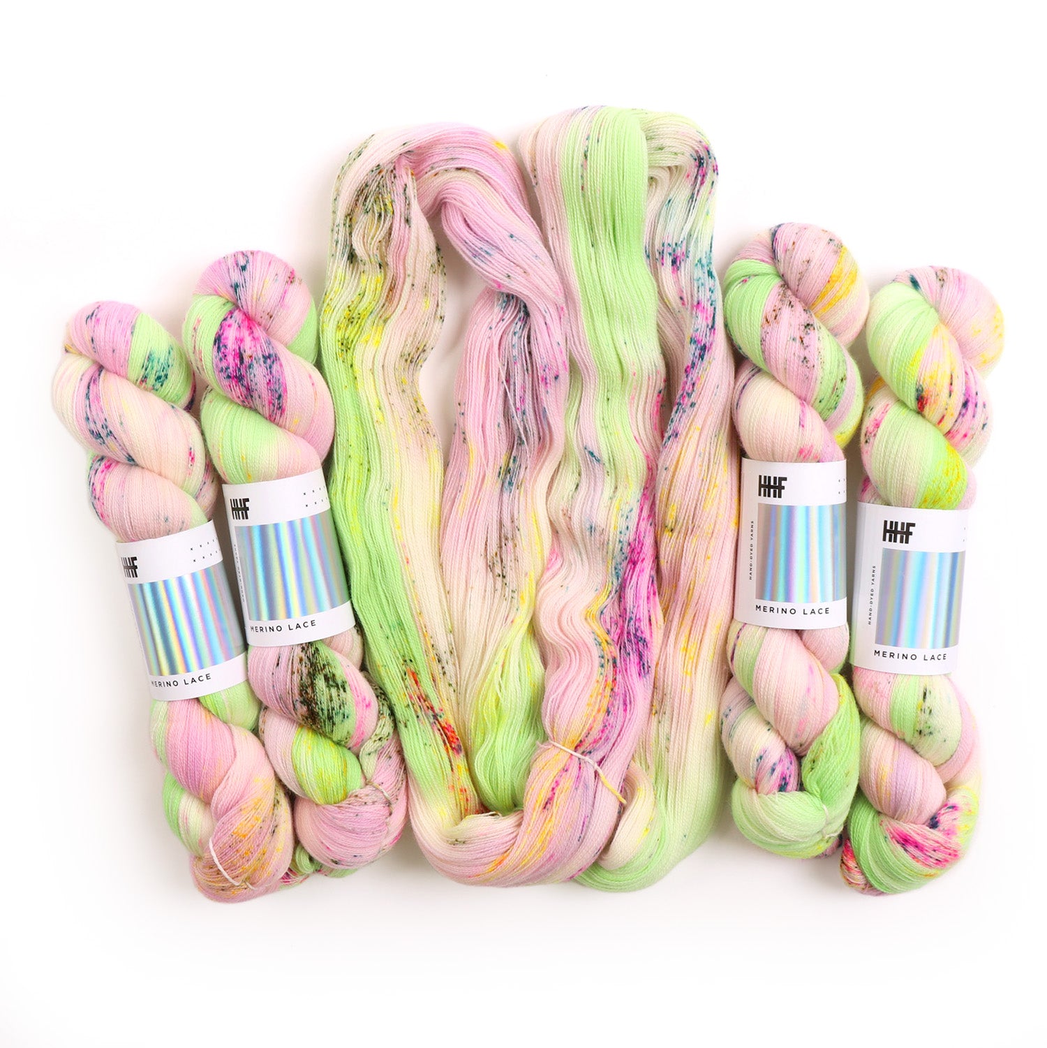 hedgehog-fibres-custom-dye-crocus-fil-tricoter-teint-main image 7