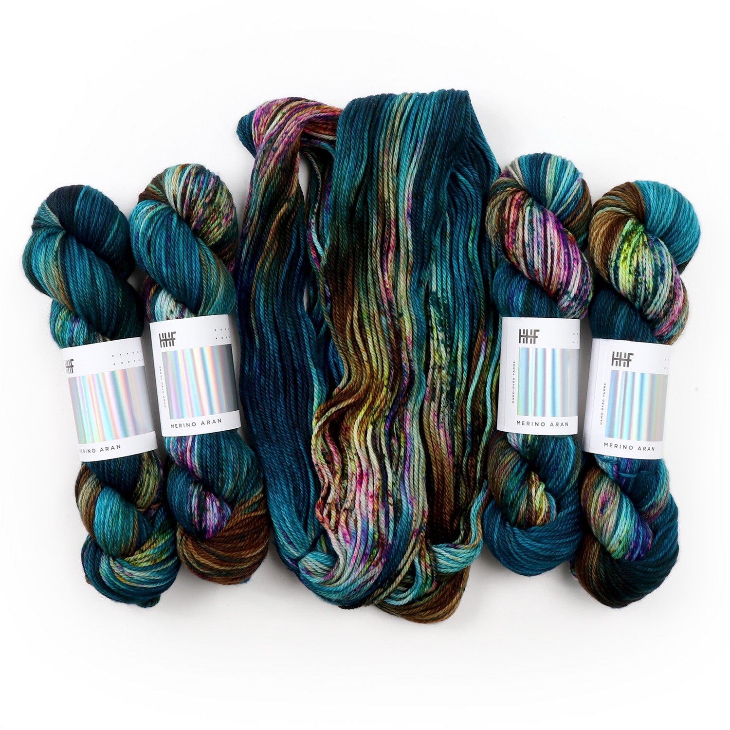 hedgehog-fibres-custom-stargazing-laine-bleu-nuit-teint-main image 7