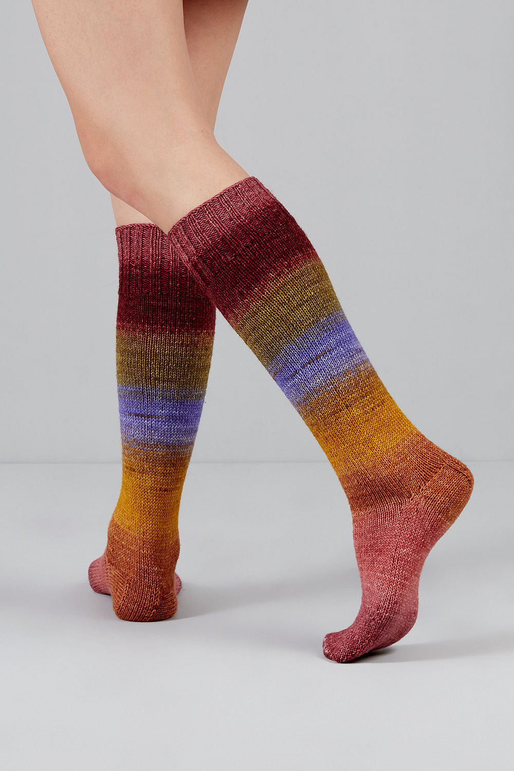 gusto-wool-echoes-fingering-1514-laine-ombr-e-lot-de-5 image 3