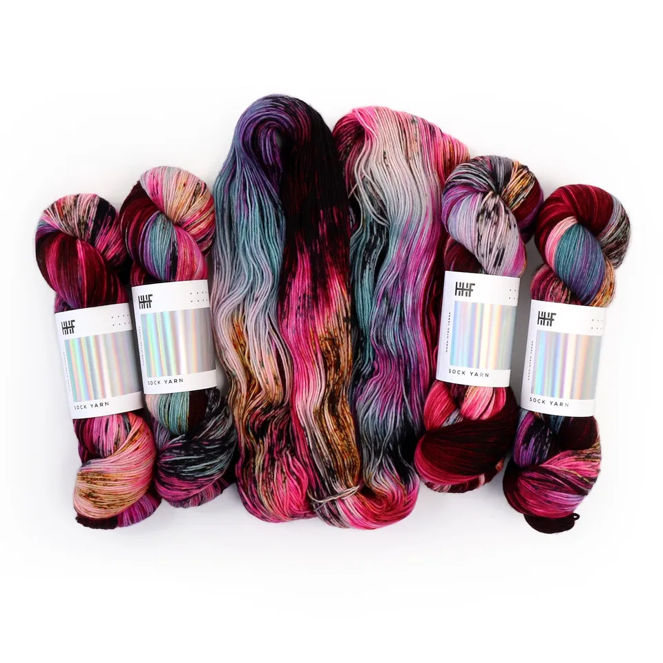 hedgehog-fibres-custom-dye-order-fil-dahlia-sur-commande image 1