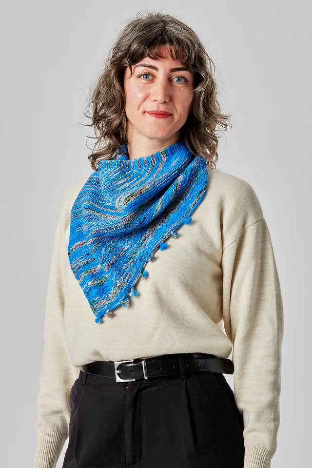 gusto-wool-neshe-cowl-patron-tricot-snood-patron-seul image 1