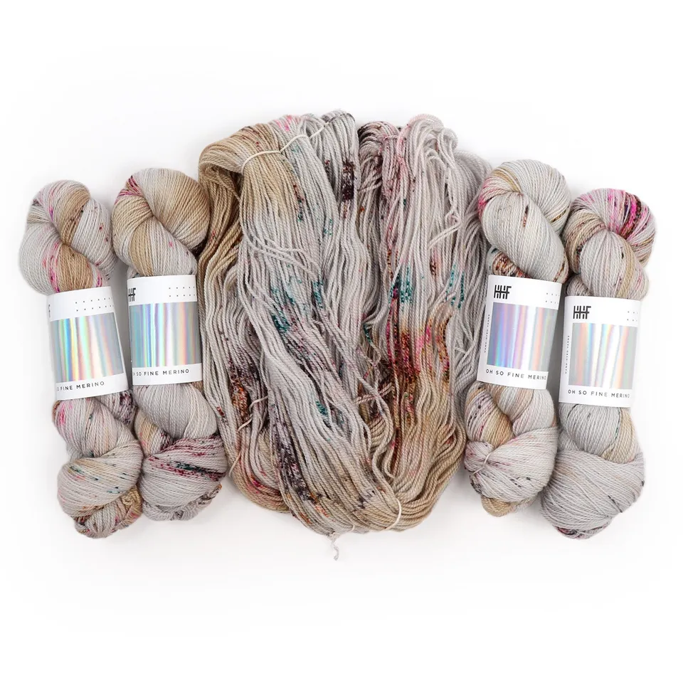 hedgehog-fibres-oh-so-fine-merino-hopscotch-laine-dentelle-100g image 1