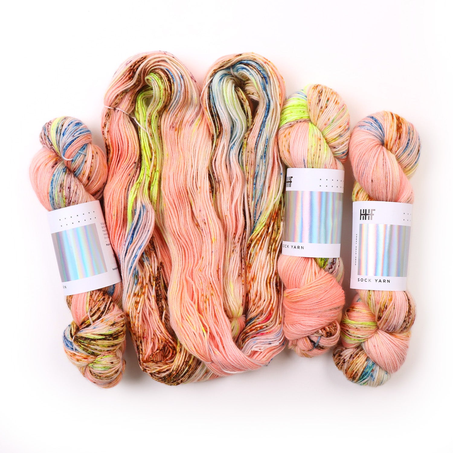hedgehog-fibres-custom-dye-order-bloom-fil-teint-main-cheveau image 1