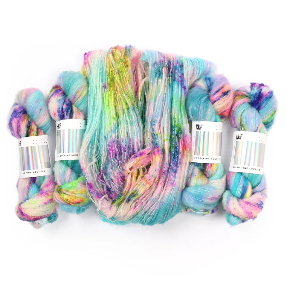 hedgehog-fibres-oh-so-fine-souffl-lovebird-laine-brush-e-dk image 1