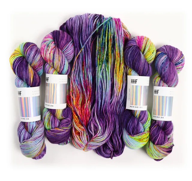 hedgehog-fibres-merino-dk-soundwave-laine-dk-100g-m-rinos image 1