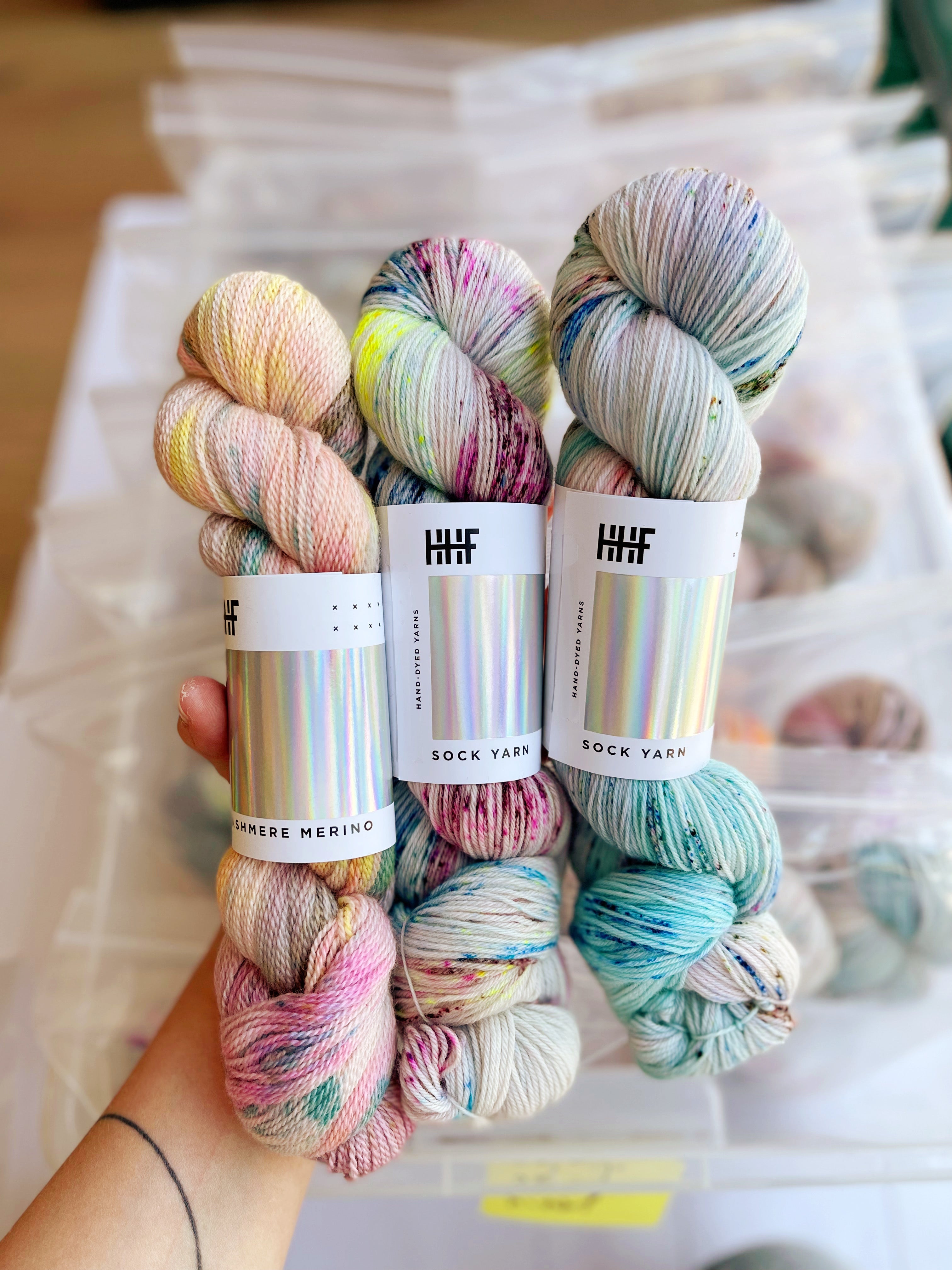 hedgehog-fibres-yarn-sets-lot-lucky-dip-3-cheveaux image 7