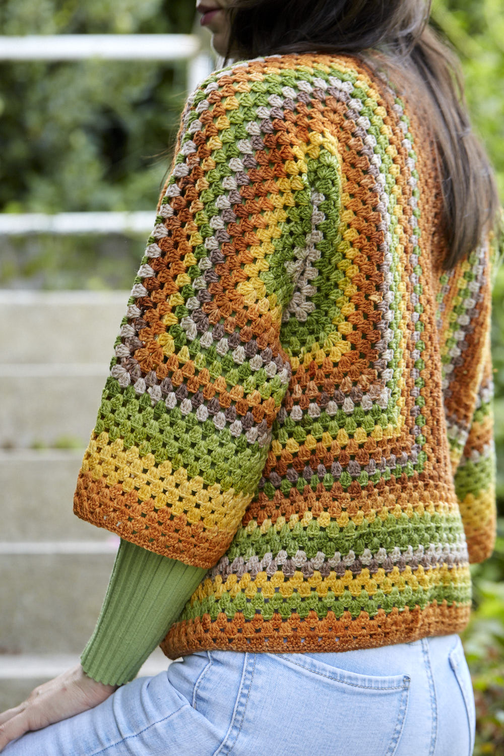 gusto-wool-square-up-jacket-patron-crochet-veste-hexagonale image 8