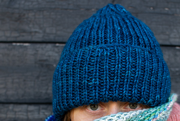 handmaiden-patterns-lighthouse-keepers-hat-patron-bonnet-tricot image 1