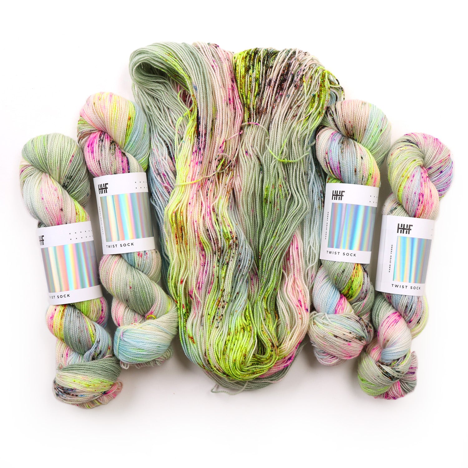 hedgehog-fibres-wildflower-custom-dye-order-laine-teinte-main image 2