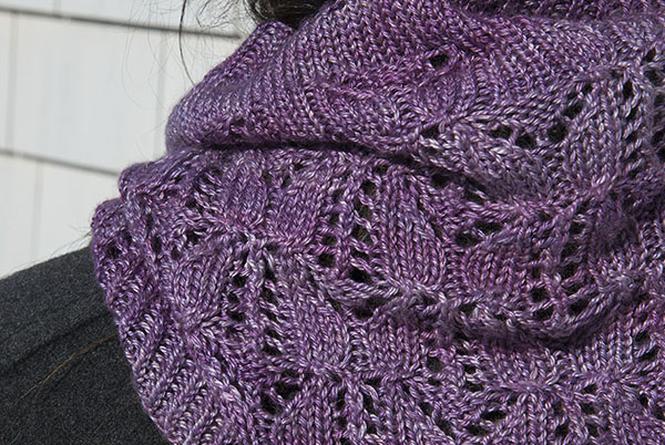 handmaiden-knitting-kits-tree-wool-mauds-tulips-kit-laine image 2