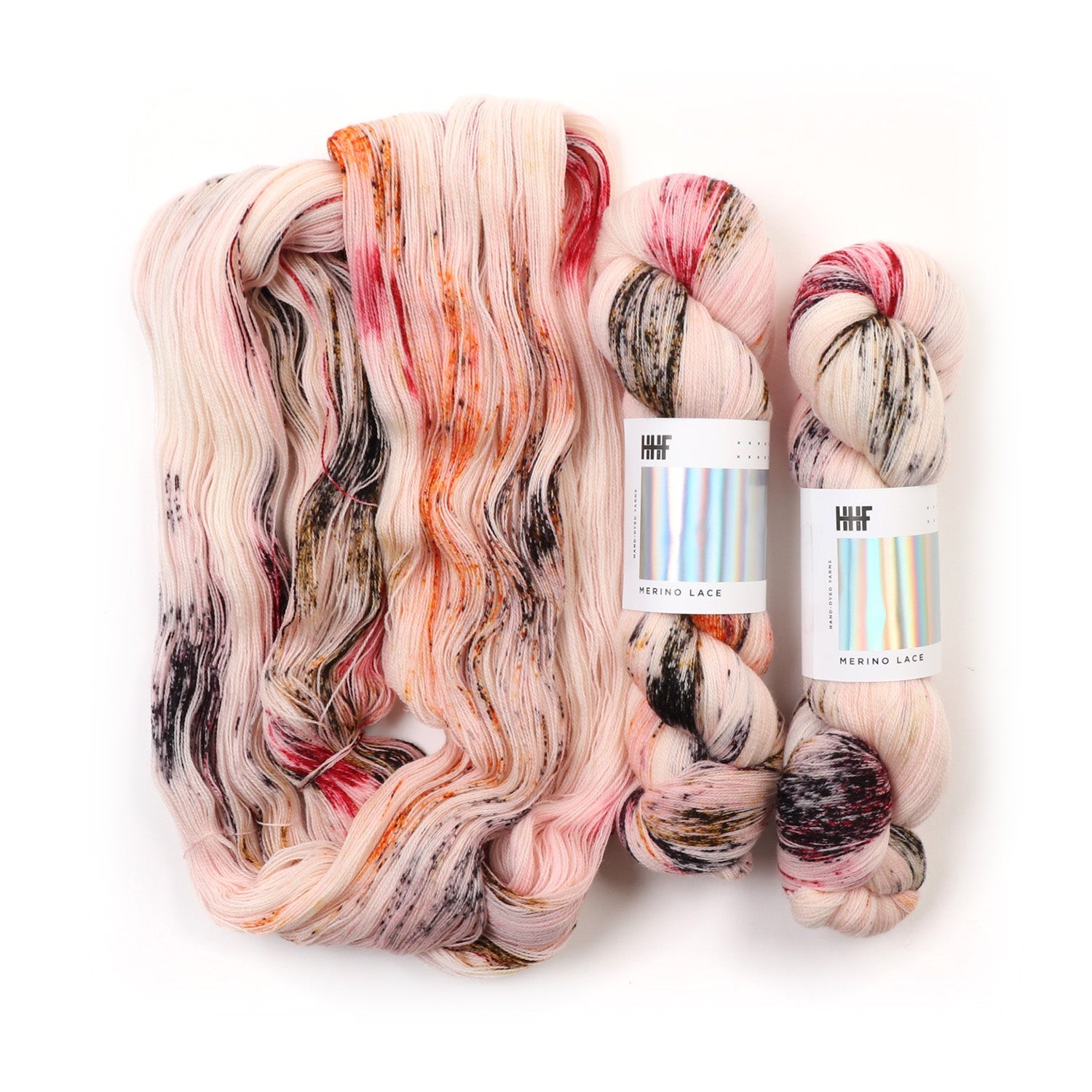 hedgehog-fibres-custom-dye-order-film-noir-laine-cheveau-teinte-main image 7