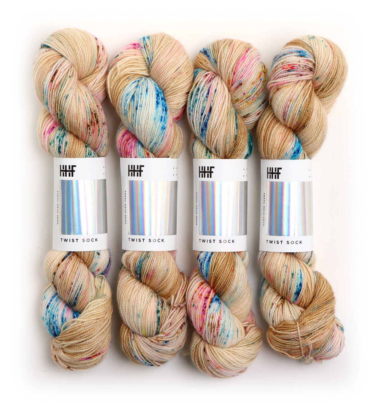 hedgehog-fibres-d-j-vu-custom-dye-order-laine-teinte-main image 2
