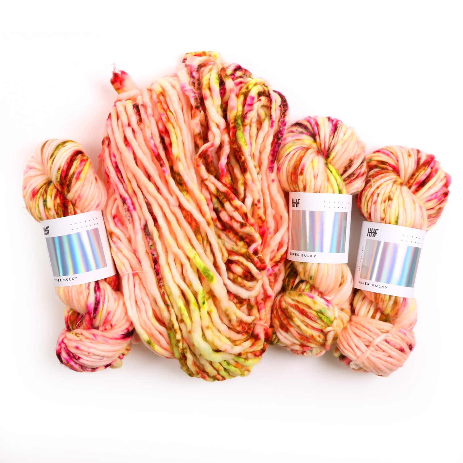 hedgehog-fibres-custom-peachy-keen-laine-merino-dk-sur-commande image 5