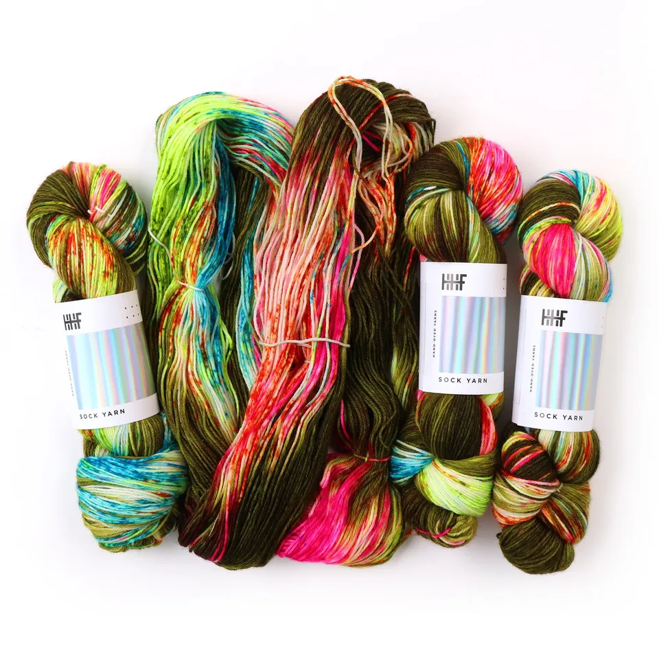 hedgehog-fibres-custom-dye-order-drk-fil-sur-commande-teint-main image 1