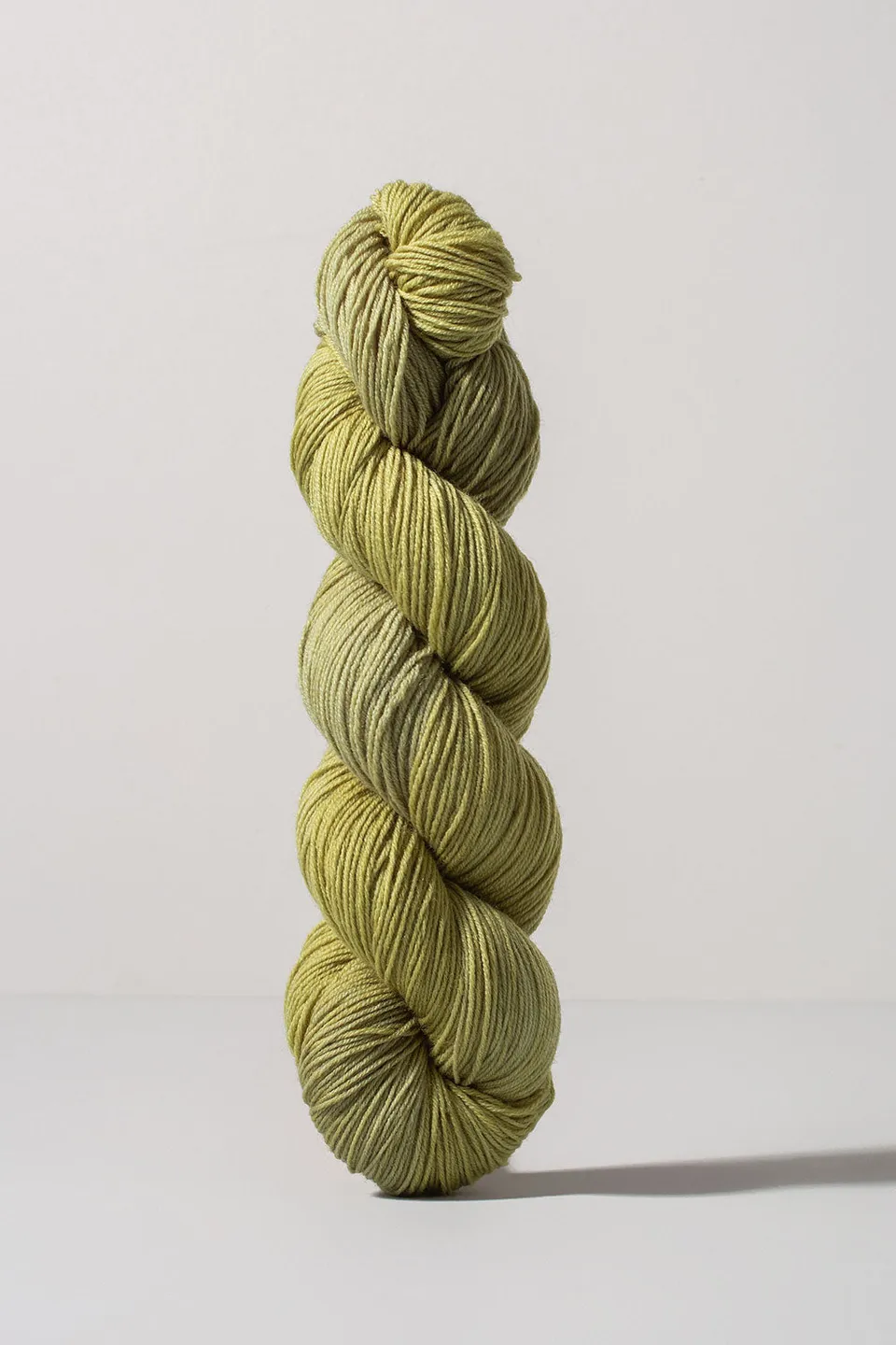 gusto-wool-core-1038-laine-fingering-unie-m-rinos-lot-5 image 1