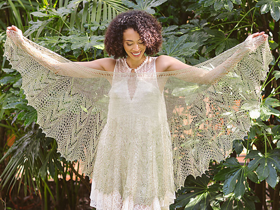 handmaiden-titania-shawl-patron-tricot-ch-le-dentelle image 1