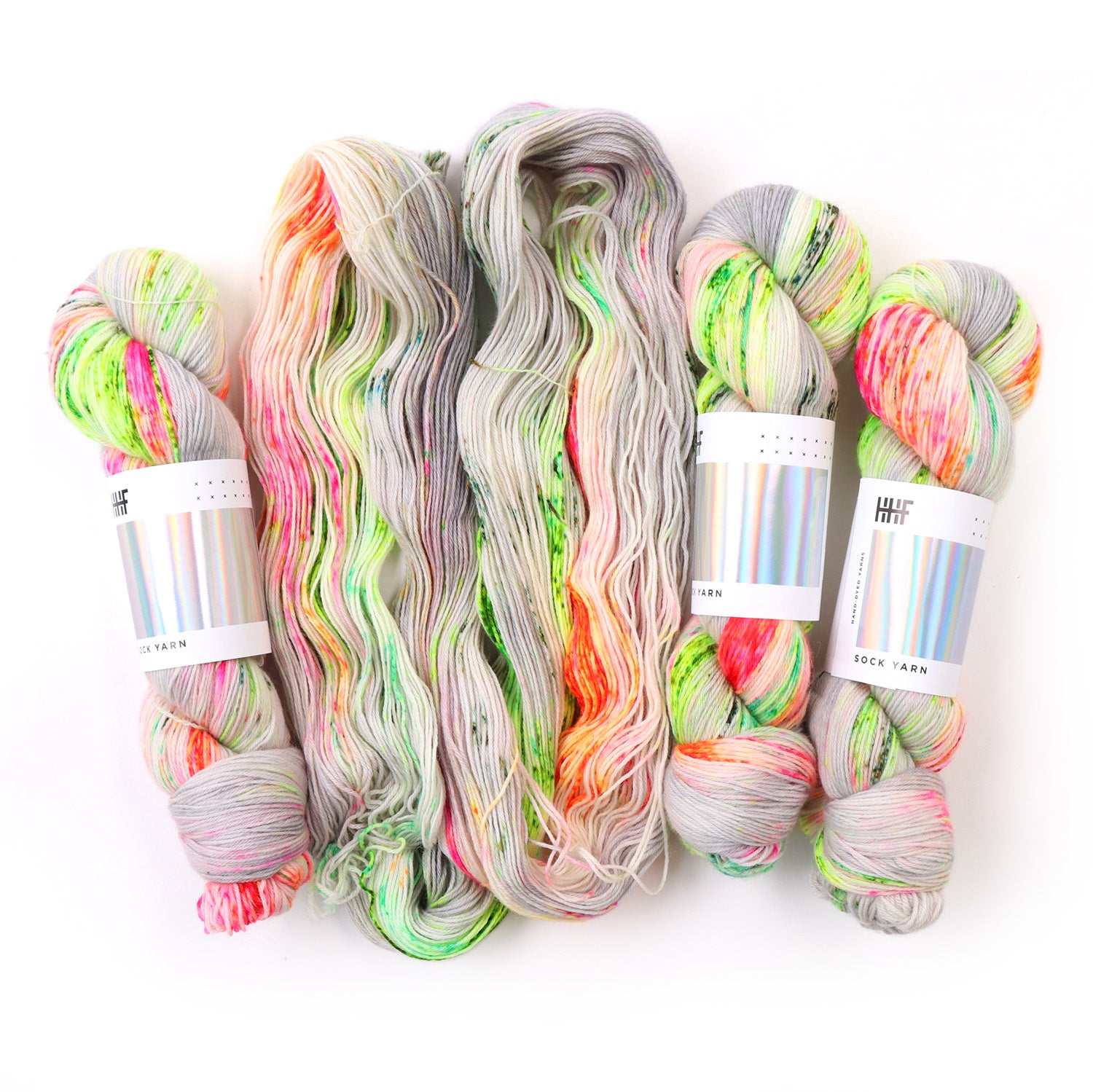 hedgehog-fibres-custom-dye-anime-fil-teint-main-sur-commande image 1
