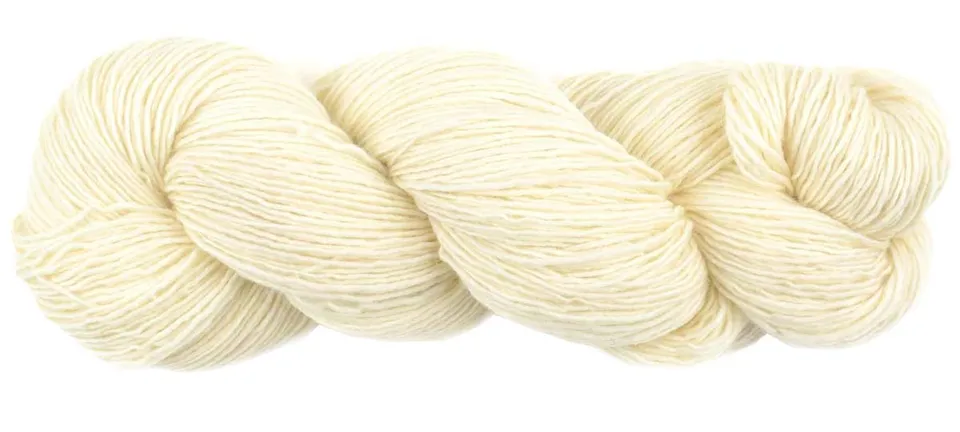handmaiden-casbah-merino-slim-fil-tricoter-fin-teint-main image 1