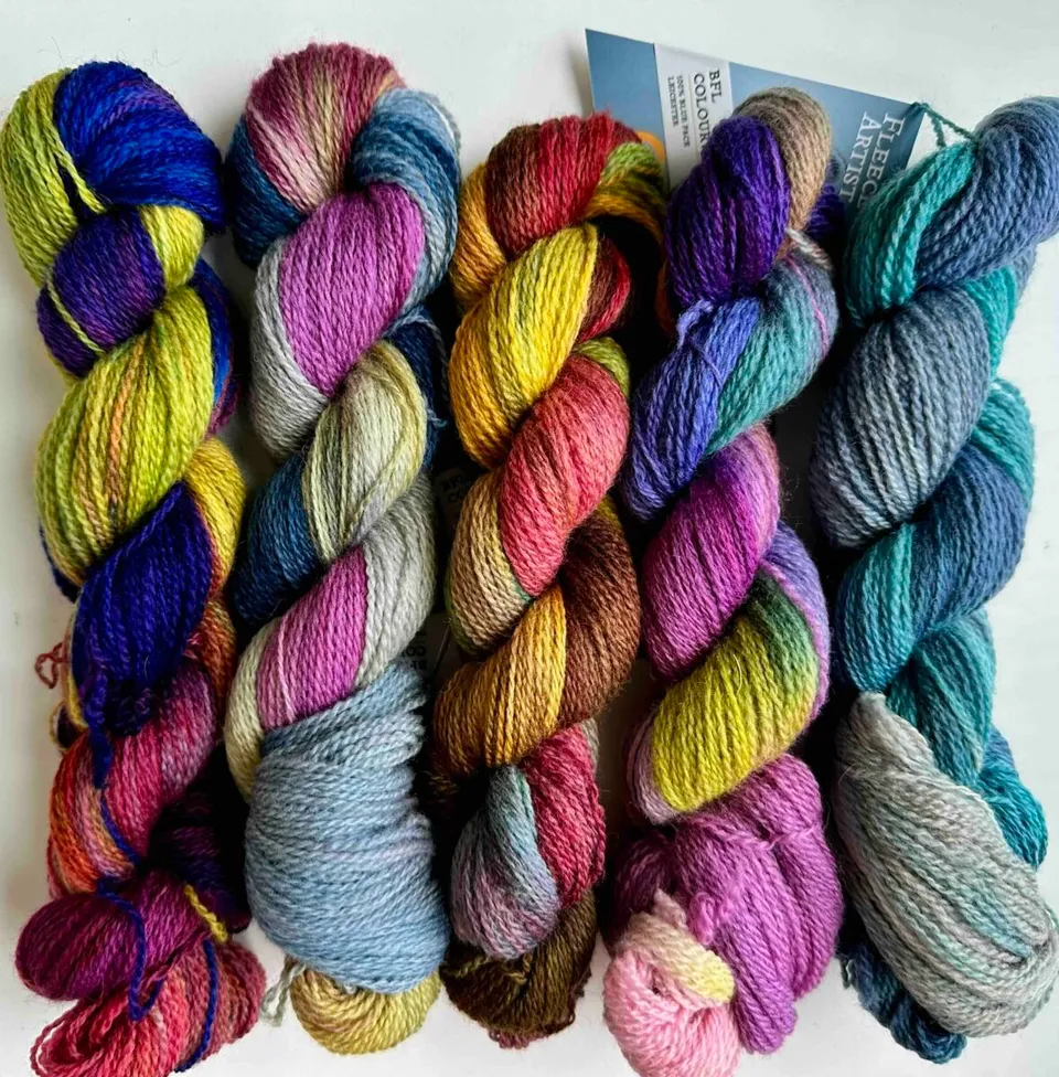 handmaiden-bfl-2-8-fingering-colourwork-169647-laine-jacquard image 1