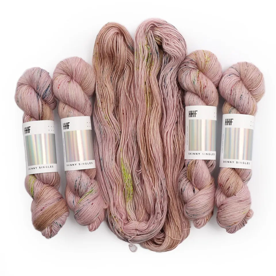 hedgehog-fibres-skinny-singles-petrichor-fil-fingering-100g image 1