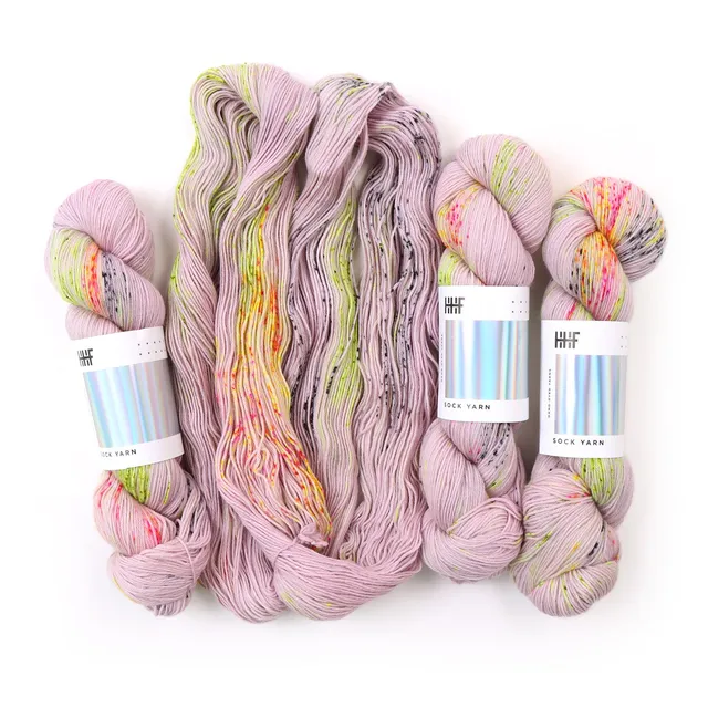hedgehog-fibres-custom-daydream-fil-tricoter-daydream-teint-main image 1