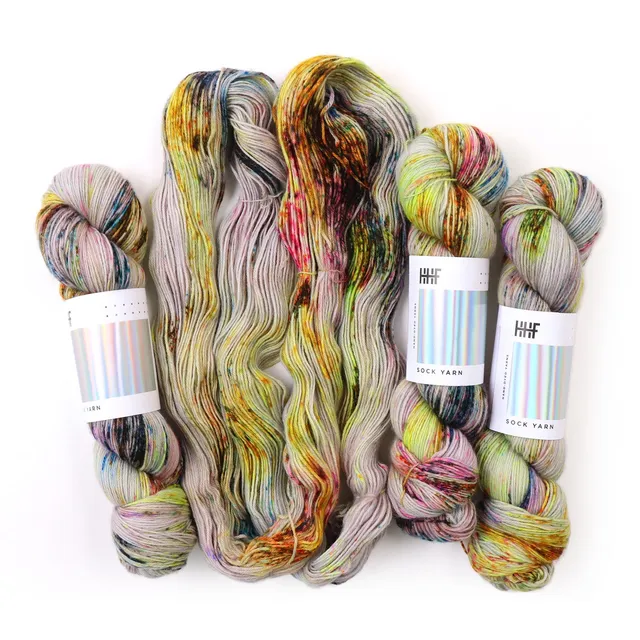 hedgehog-fibres-juniper-teinture-perso-fil-tricoter-sock-m-rinos image 1