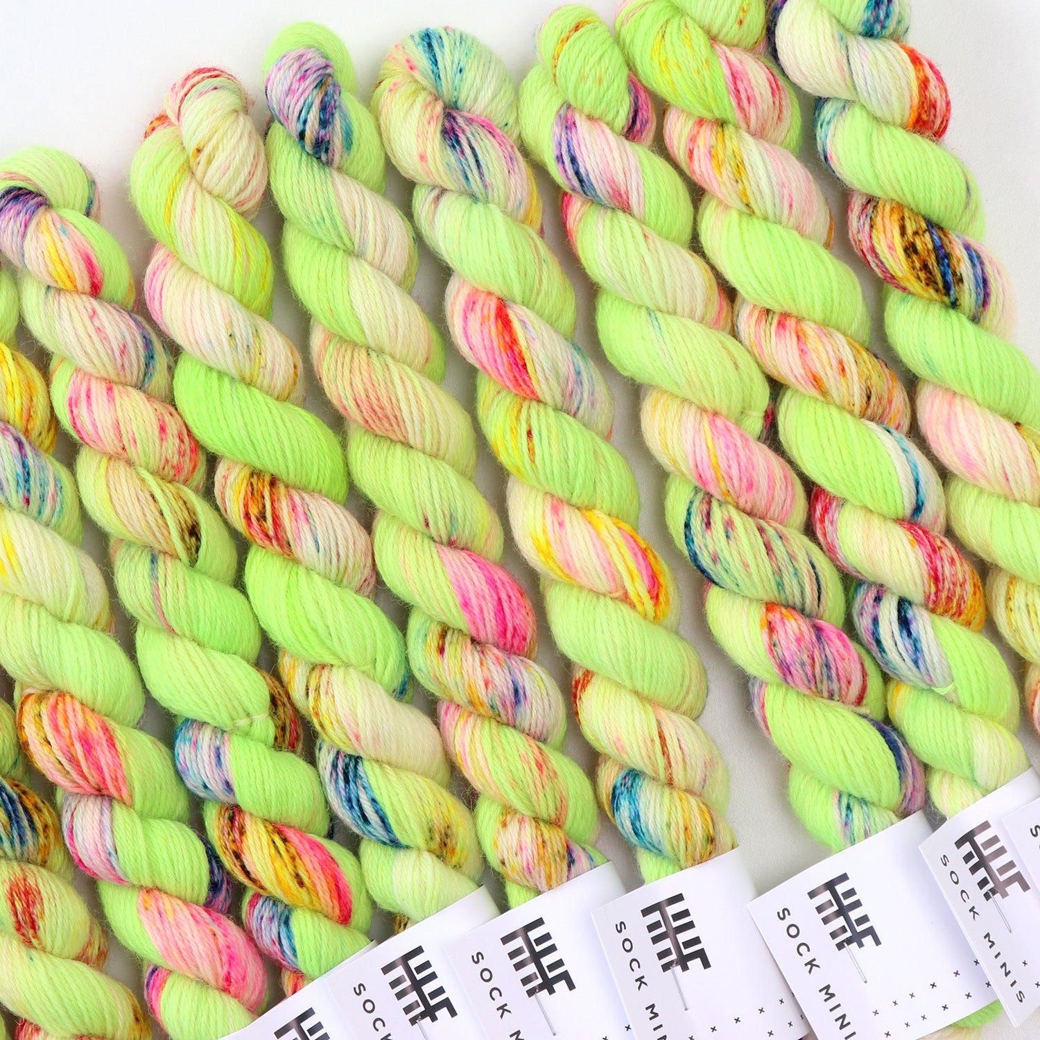 hedgehog-fibres-sock-minis-fil-spritz-20g-m-rinos-nylon image 2
