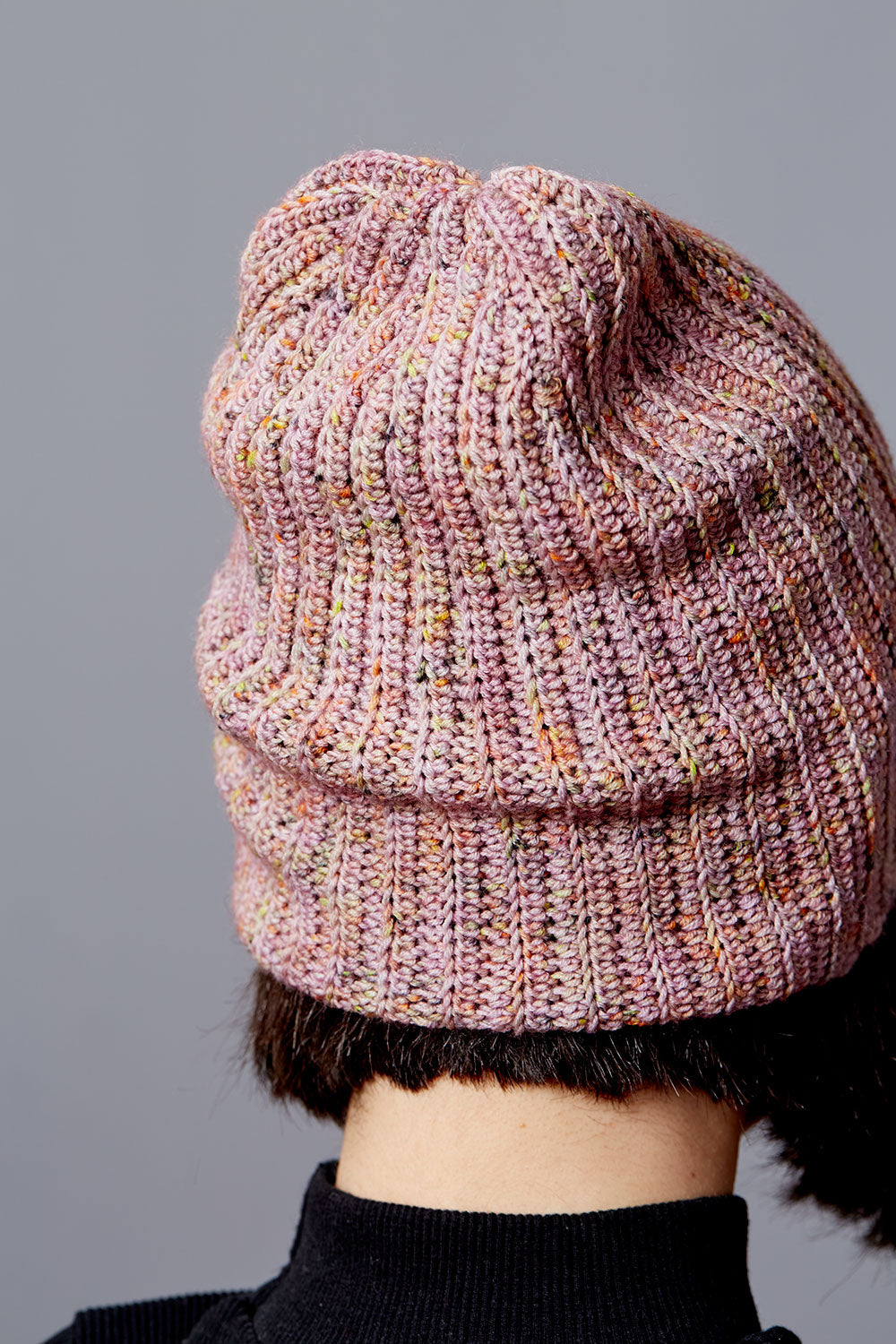 gusto-wool-edgewise-hat-patron-crochet-bonnet-fingering image 2