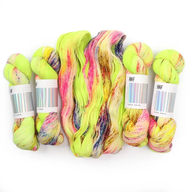 hedgehog-fibres-custom-dye-order-fil-spritz-sur-commande image 1