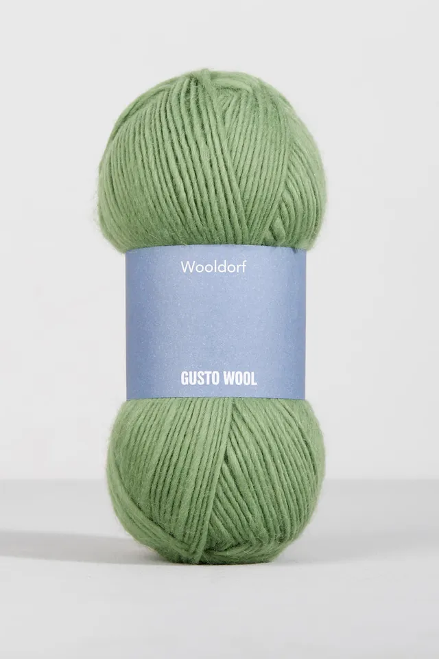 gusto-wool-wooldorf-worsted-lime-loop-laine-lot-10 image 1