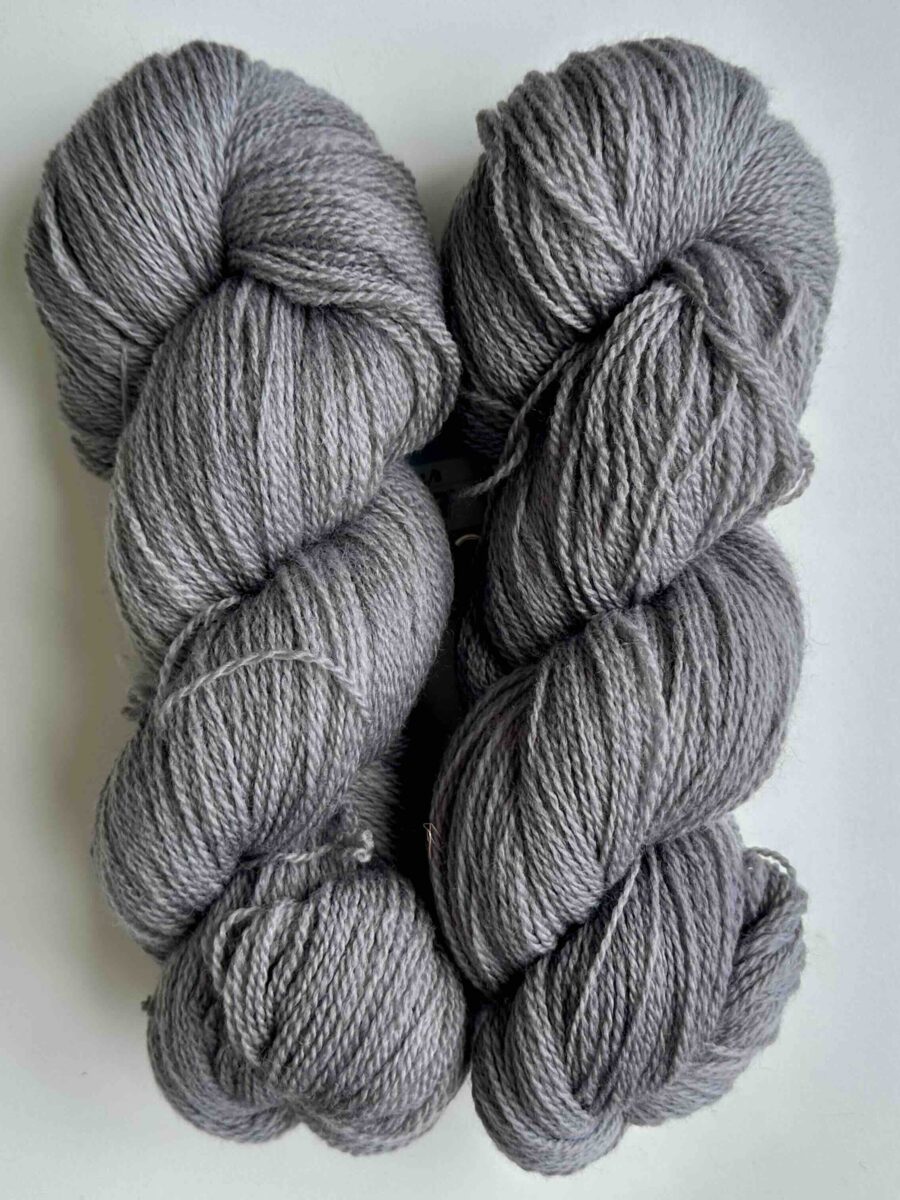 handmaiden-bfl-2-8-169772-fil-fingering-ch-le-dentelle image 1