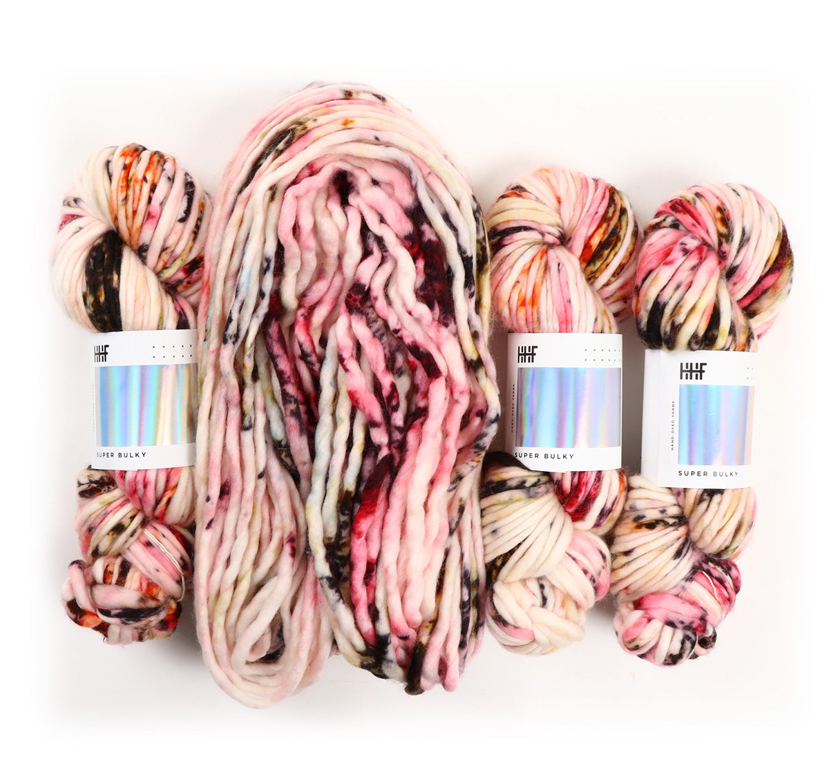 hedgehog-fibres-custom-dye-order-film-noir-laine-cheveau-teinte-main image 8