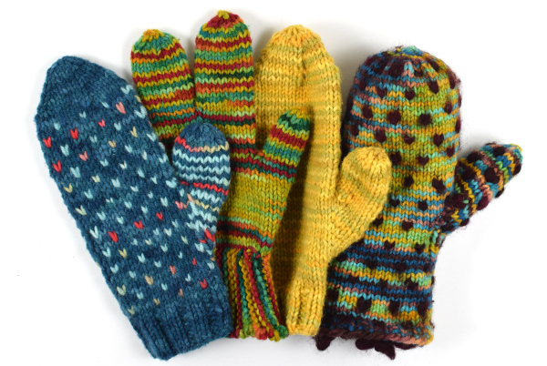 handmaiden-knitting-kits-kit-tricot-maritime-mitten-moufles image 1