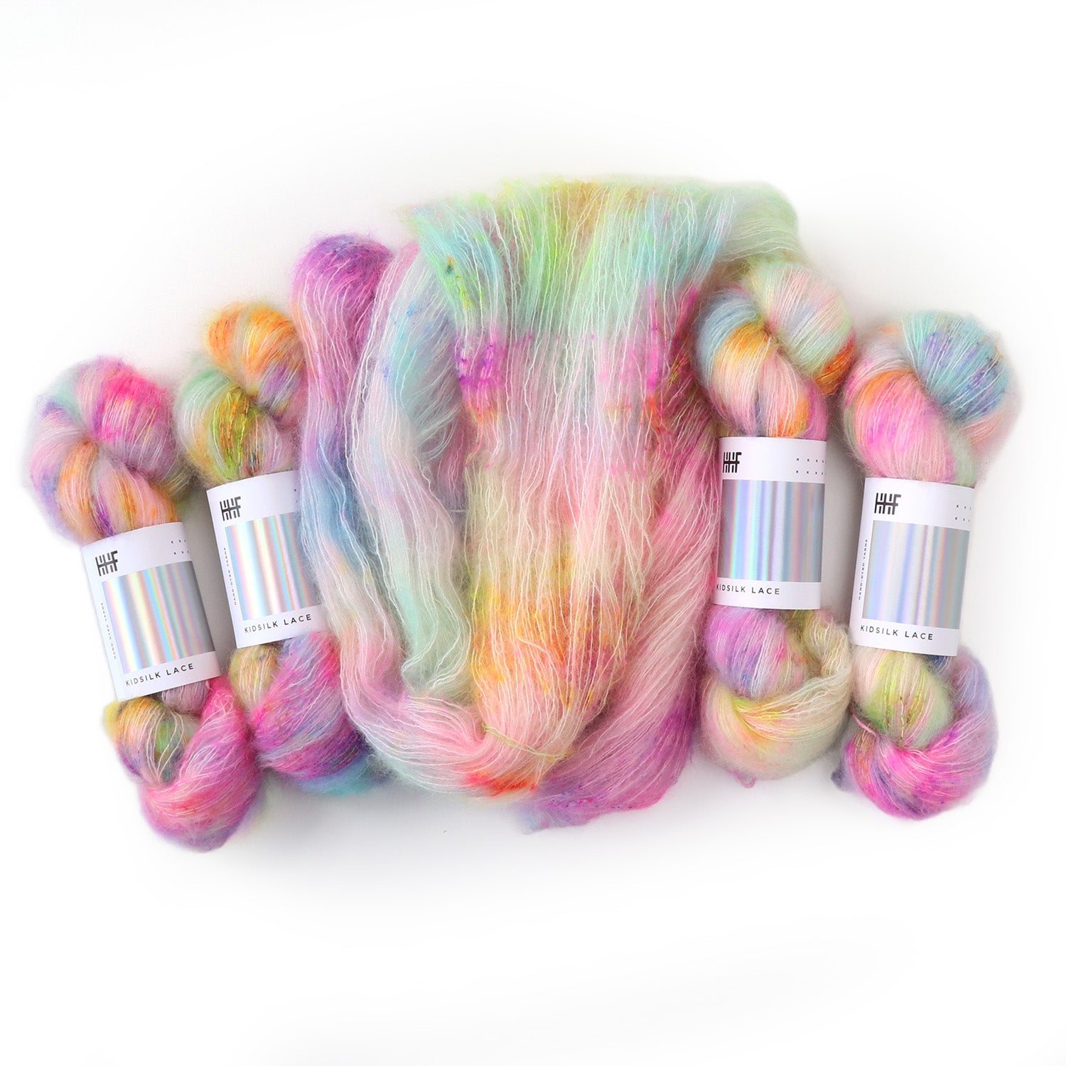 hedgehog-fibres-custom-dye-order-froyo-laine-teinte-main-jaune image 3