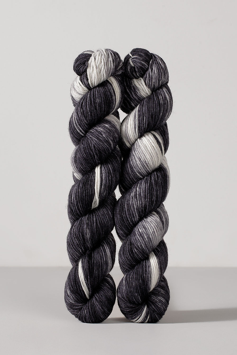 gusto-wool-echoes-fingering-1511-laine-ombr-e-lot-de-5 image 1