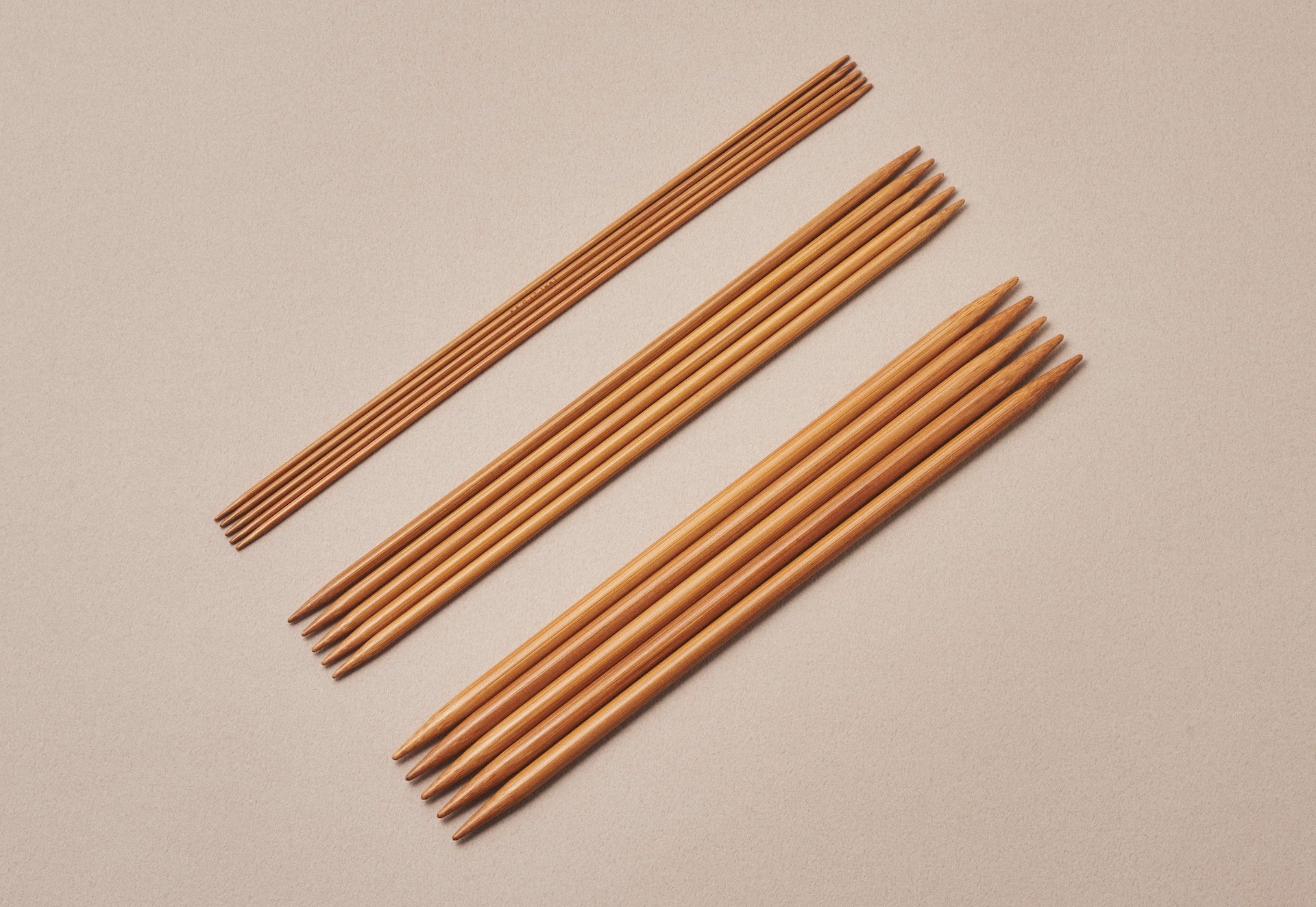ito-double-point-20-cm-aiguilles-tricoter-bambou-3-0-mm image 1