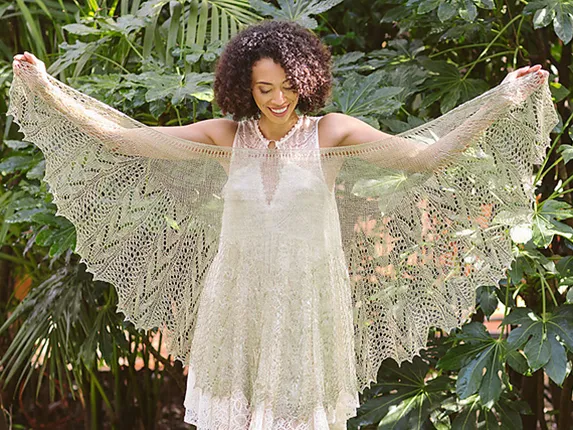 handmaiden-titania-shawl-patron-tricot-ch-le-dentelle image 1