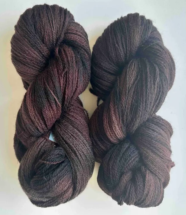 handmaiden-bfl-2-8-fingering-169778-fil-tricoter-fin image 1