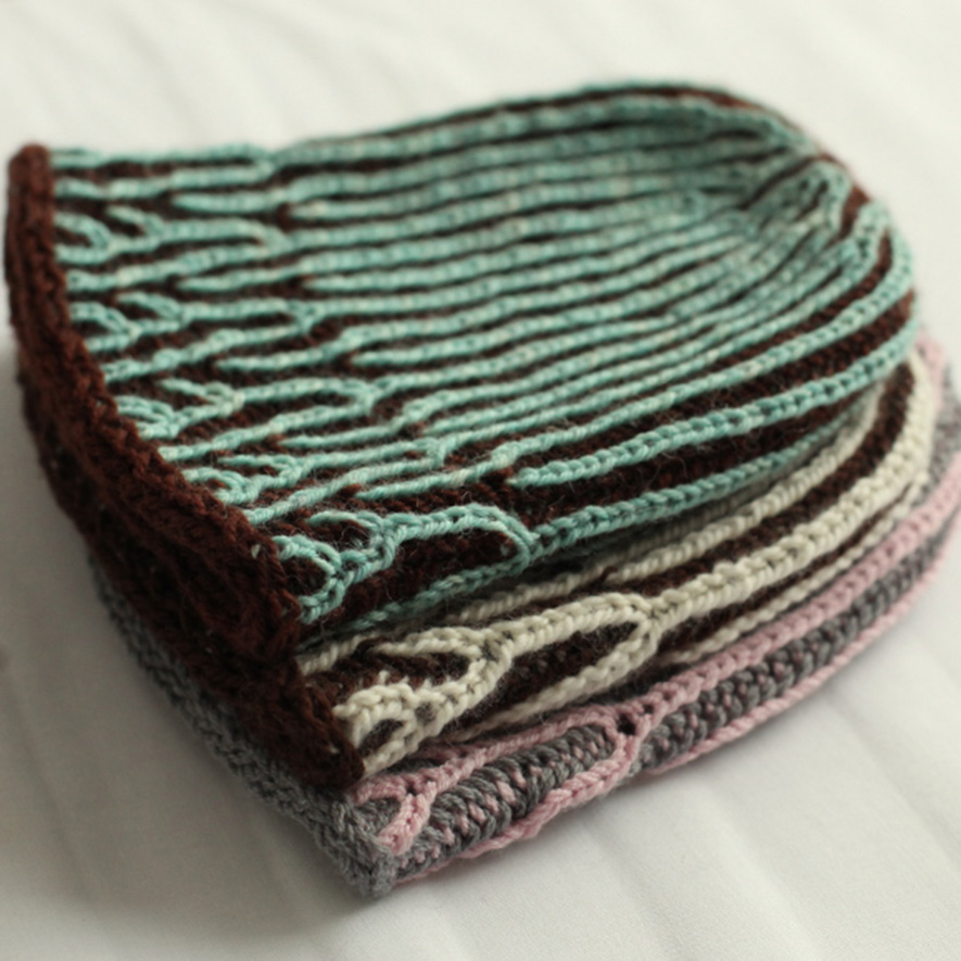 handmaiden-patterns-moreeni-patron-tricot-ch-le-dentelle image 2