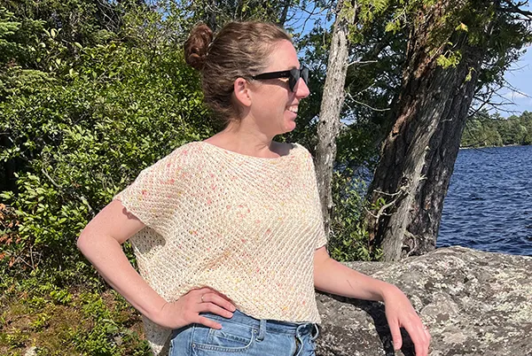 handmaiden-flyss-beach-day-slipover-patron-top-t image 1