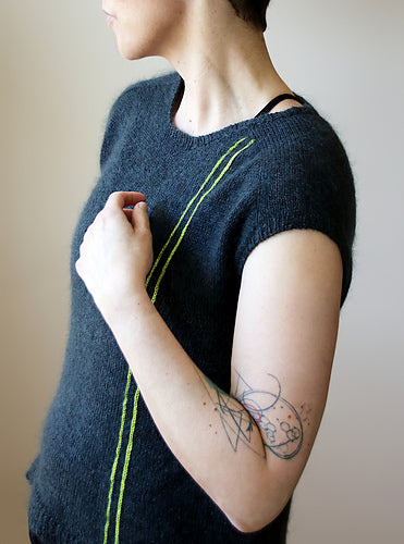 ito-patterns-metro-pulse-melanie-berg-patron-top-tee image 5
