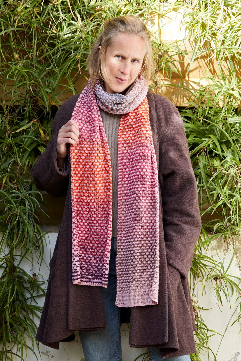 gusto-wool-saman-scarf-patron-tricot-foulard-ray-fingering image 1