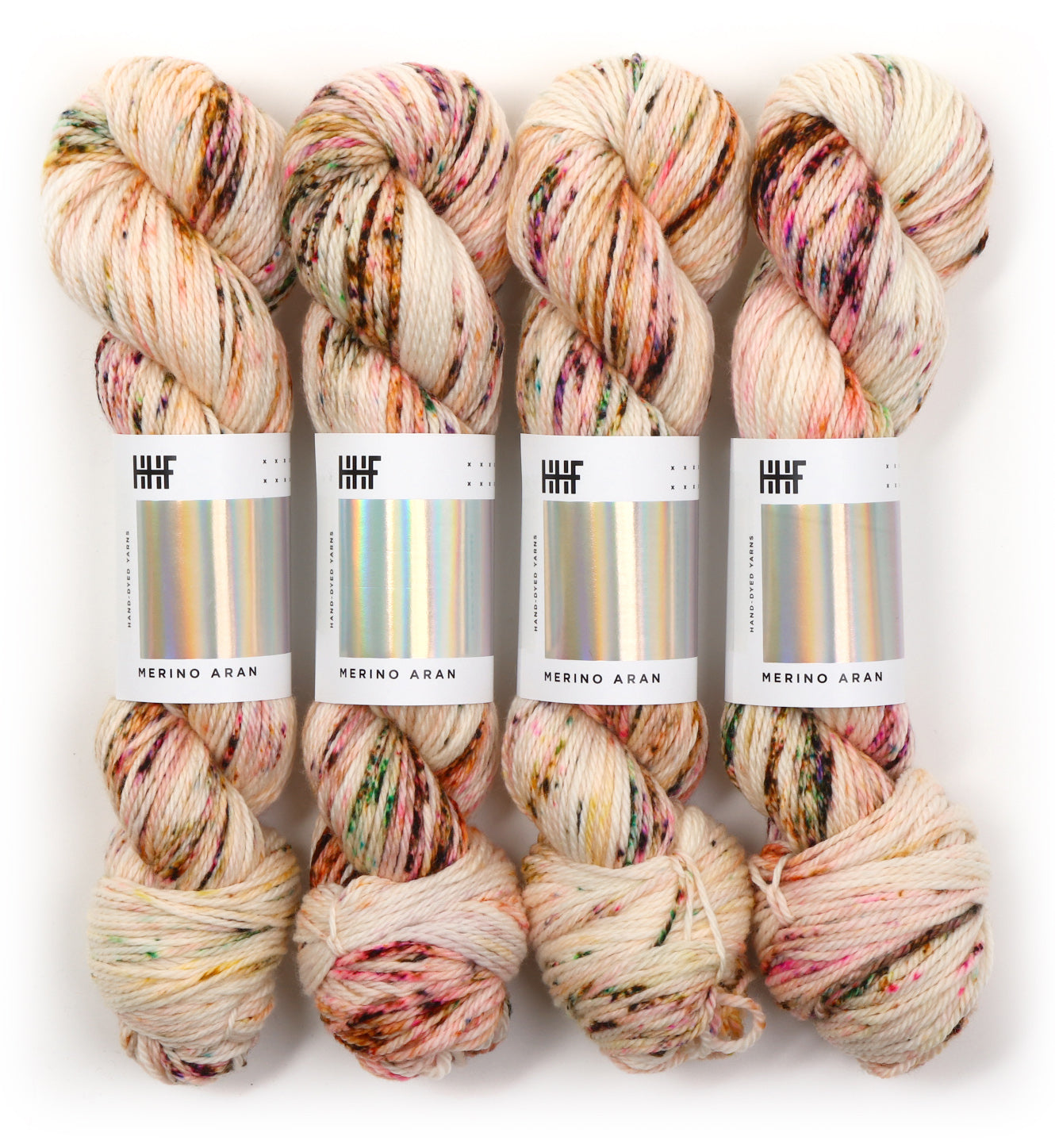 hedgehog-fibres-custom-dye-bramble-laine-teinture-main image 2