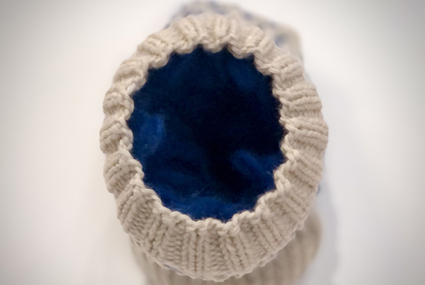 handmaiden-patterns-honey-thrum-patron-chaussons-laine-thrummed image 3