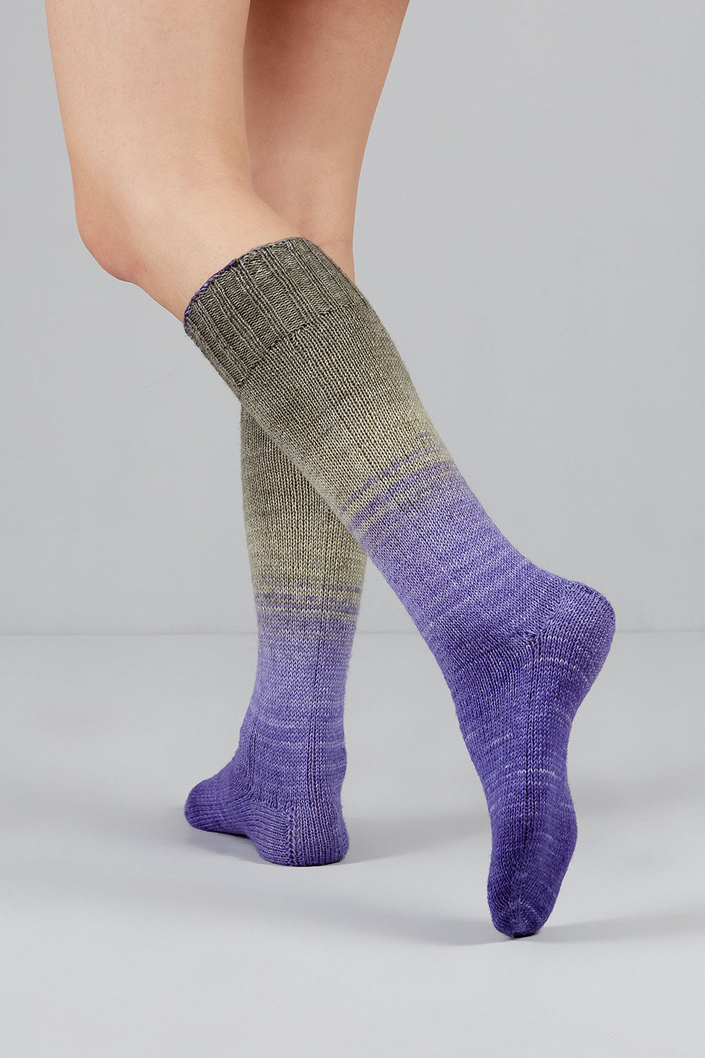 gusto-wool-echoes-1507-fil-tricoter-m-rinos-ombr-lot-5 image 3