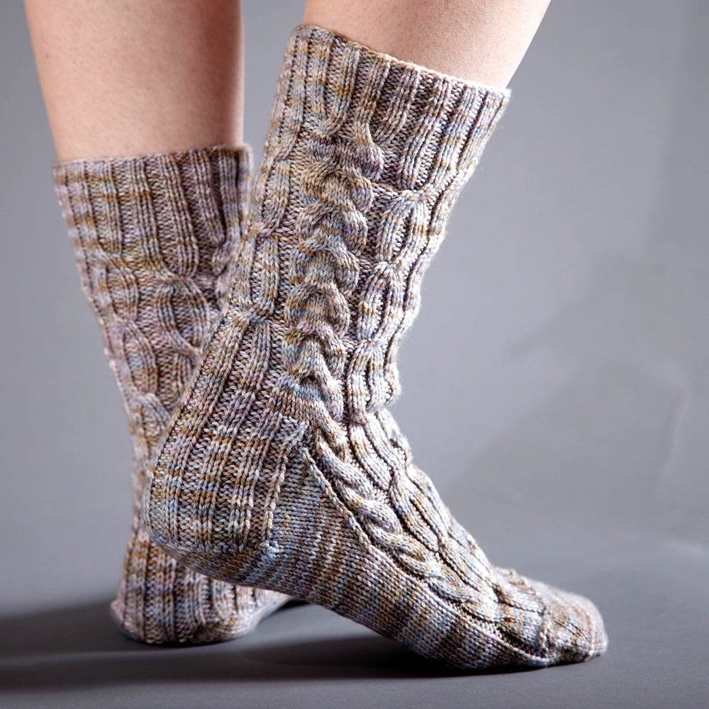 hedgehog-fibres-sprouting-patron-chaussettes-torsades image 1