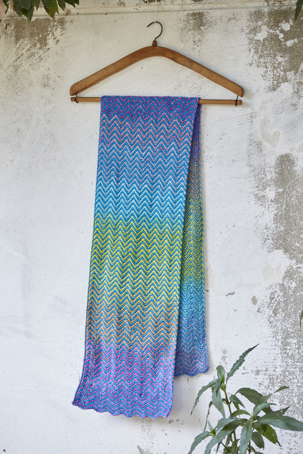 gusto-wool-zickzack-scarf-kit-charpe-chevrons-fingering image 7