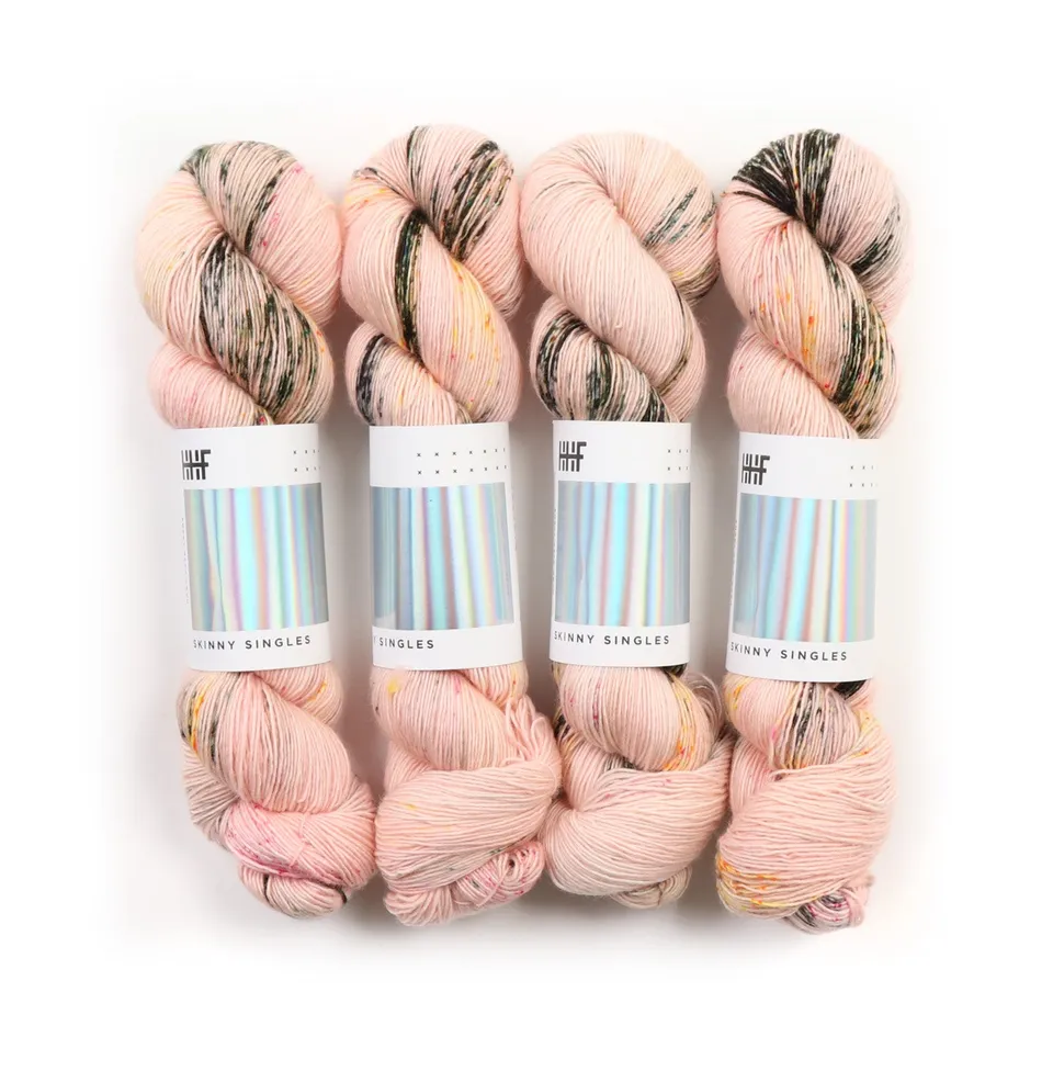 hedgehog-fibres-skinny-singles-fil-fingering-100g-m-rinos image 1