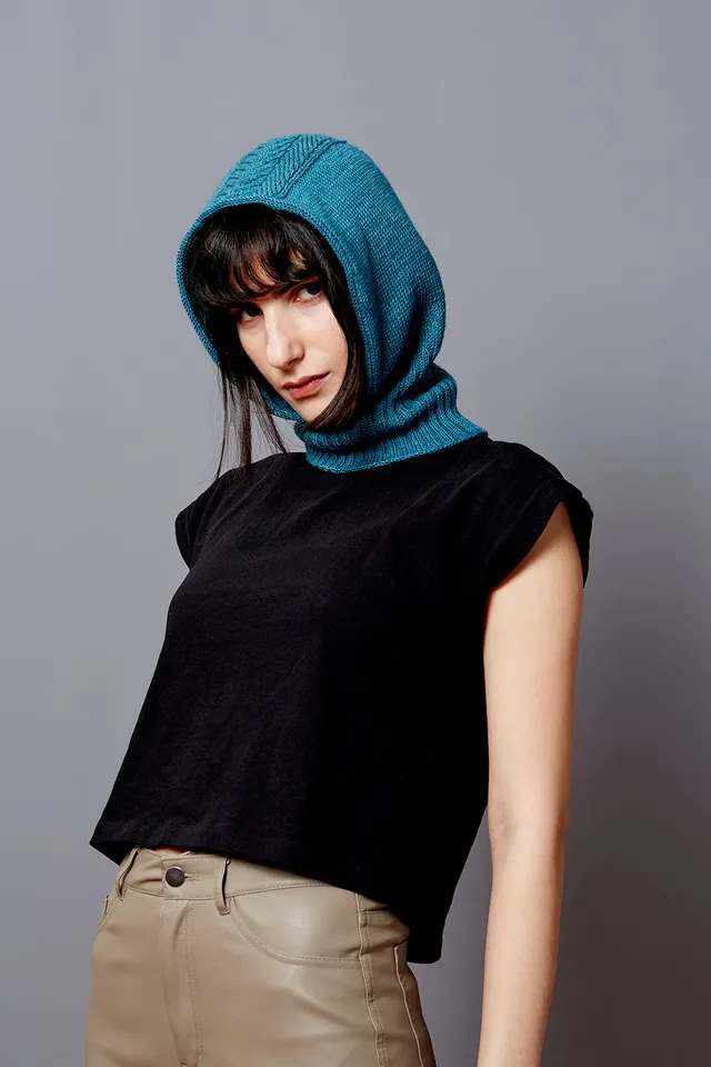 gusto-wool-spinal-balaclava-patron-tricot-cagoule-torsades image 1