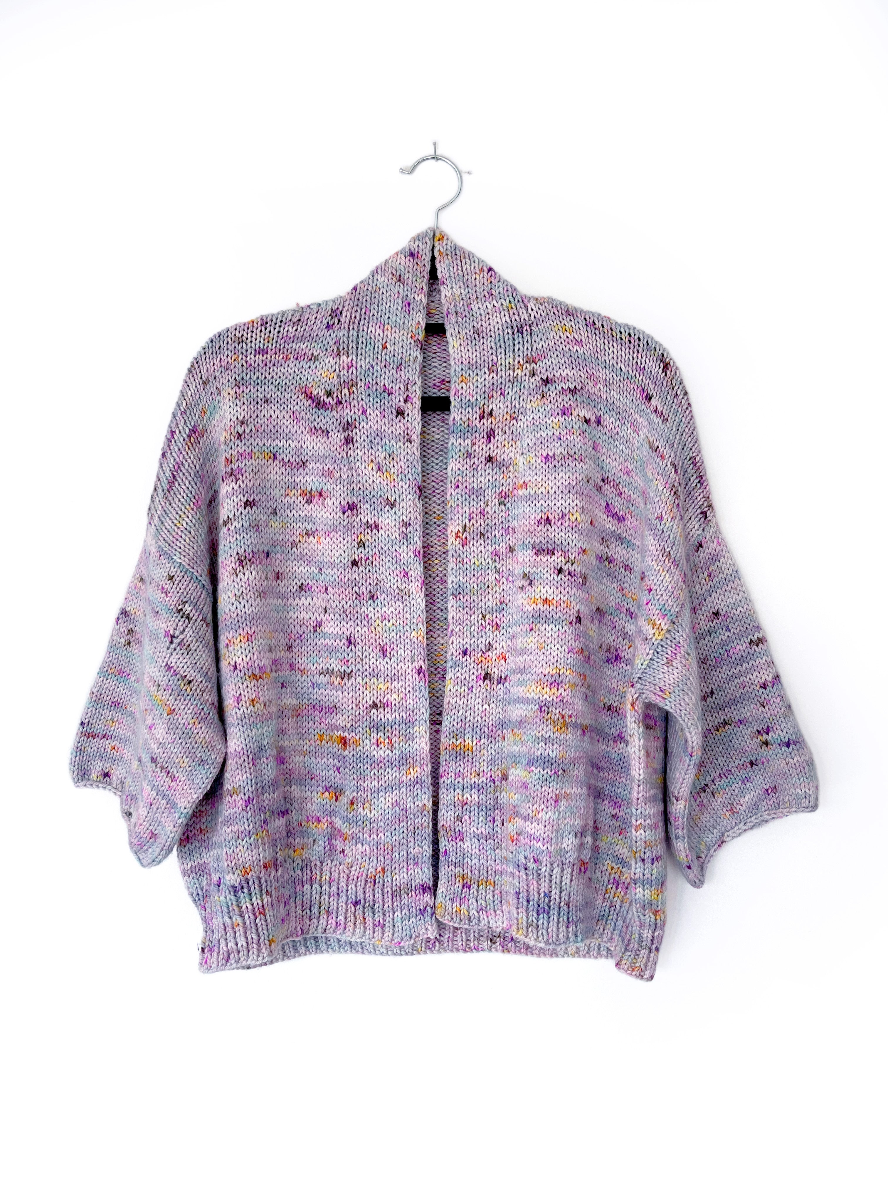 hedgehog-fibres-plush-cardigan-patron-tricot-top-down image 2